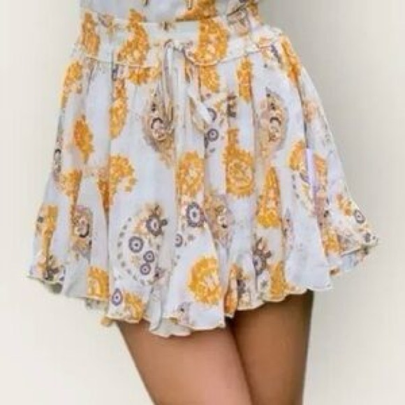bishop + young Dresses & Skirts - Bishop + Young anthropology Floral Print mini Skirt -White and Orange NWT SIZE M